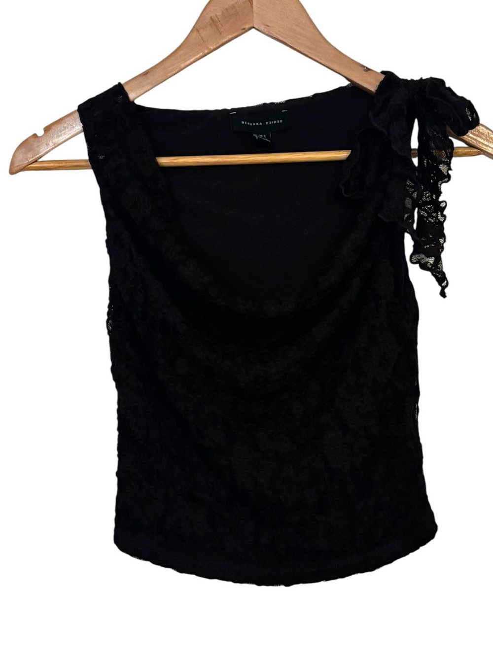 Bershka Ruffle Lace Top - Picture 2 of 4